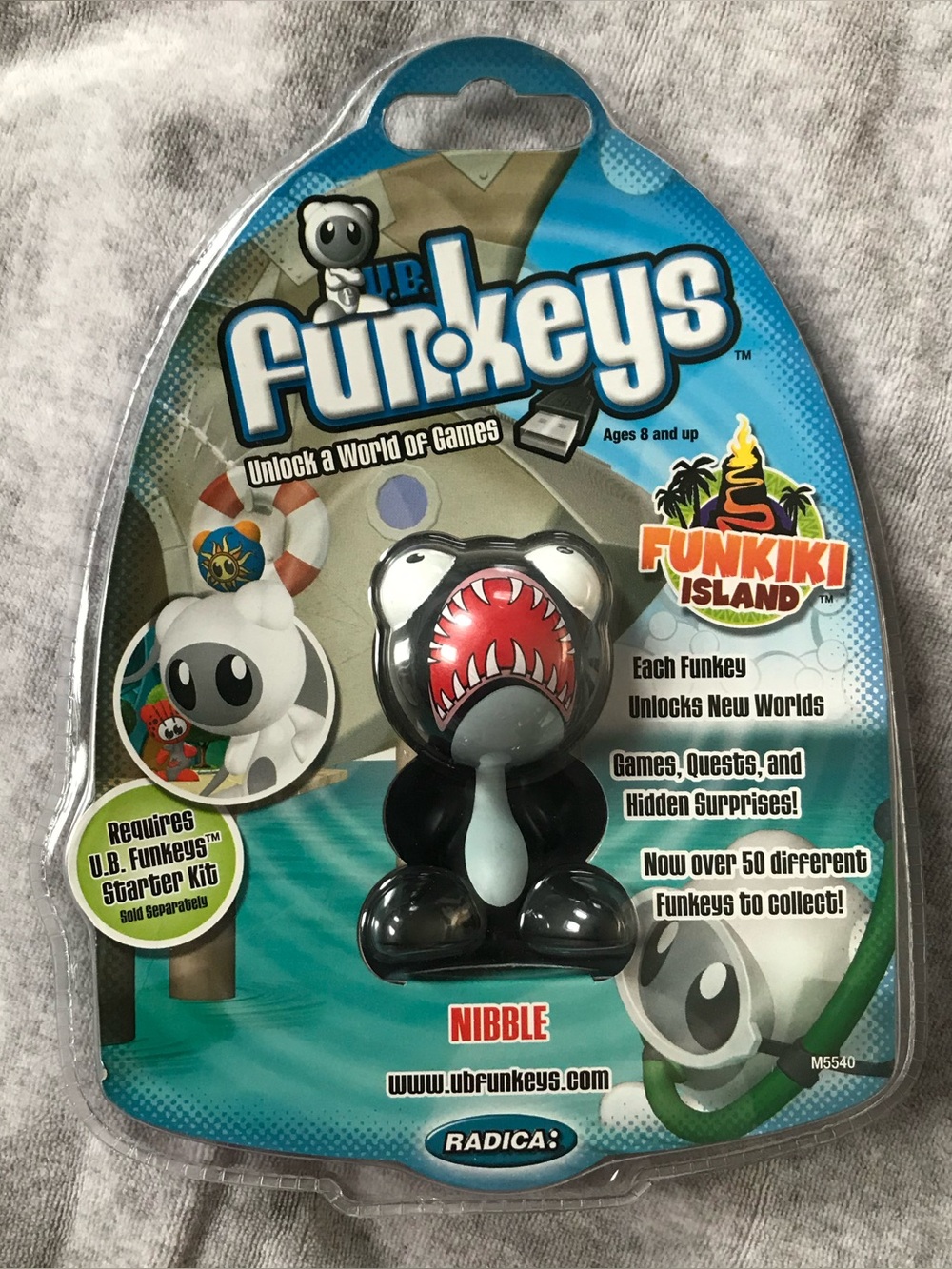 U.B. Funkeys USB Funkiki Island Nibble PC Explore Game Black Mattel Radica New